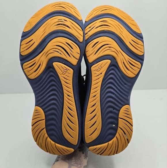 Asics | Gel-Pulse 14 'Black Shocking Orange' Gore-Tex running sneakers | WMS 7.5 - Picture 14 of 14